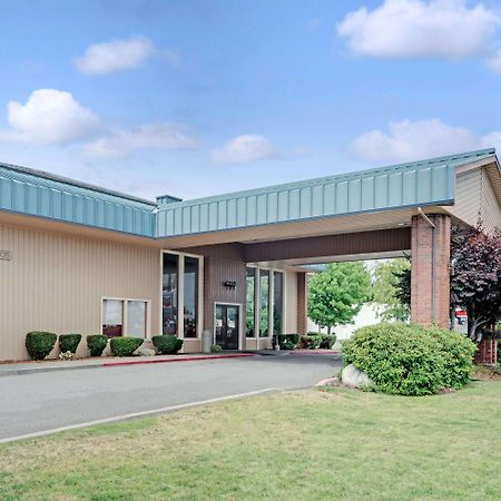 Ramada By Wyndham Spokane Valley Ngoại thất bức ảnh