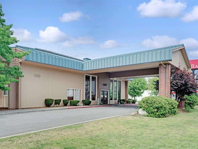 Ramada By Wyndham Spokane Valley Ngoại thất bức ảnh
